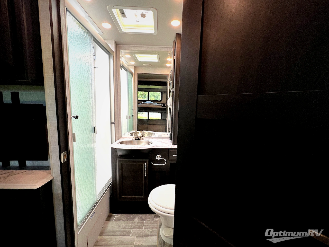 2024 Holiday Rambler Admiral 33B6 Photo 21