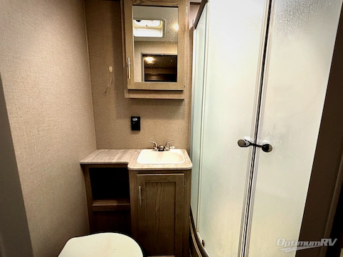 2023 Coachmen Catalina Legacy 343BHTS RV Photo 4
