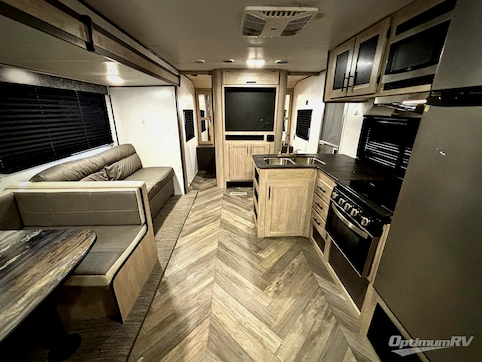 2022 Heartland Prowler 320BH RV Photo 2