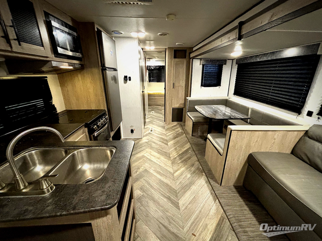 2022 Heartland Prowler 320BH Photo 4