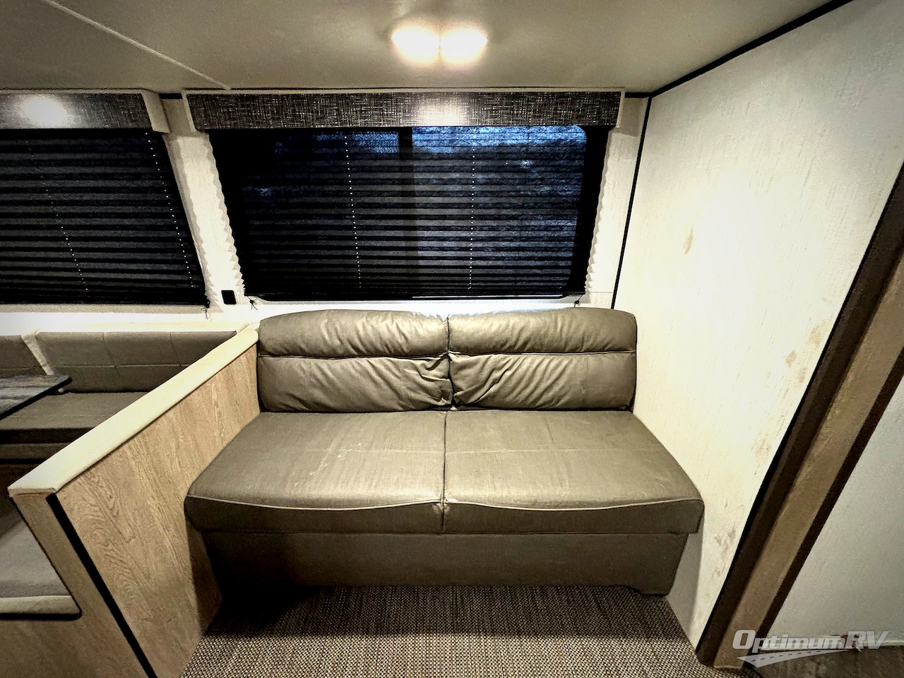 2022 Heartland Prowler 320BH Photo 10