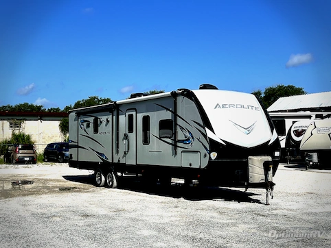 Used 2019 Dutchmen Aerolite 3153ML Featured Photo