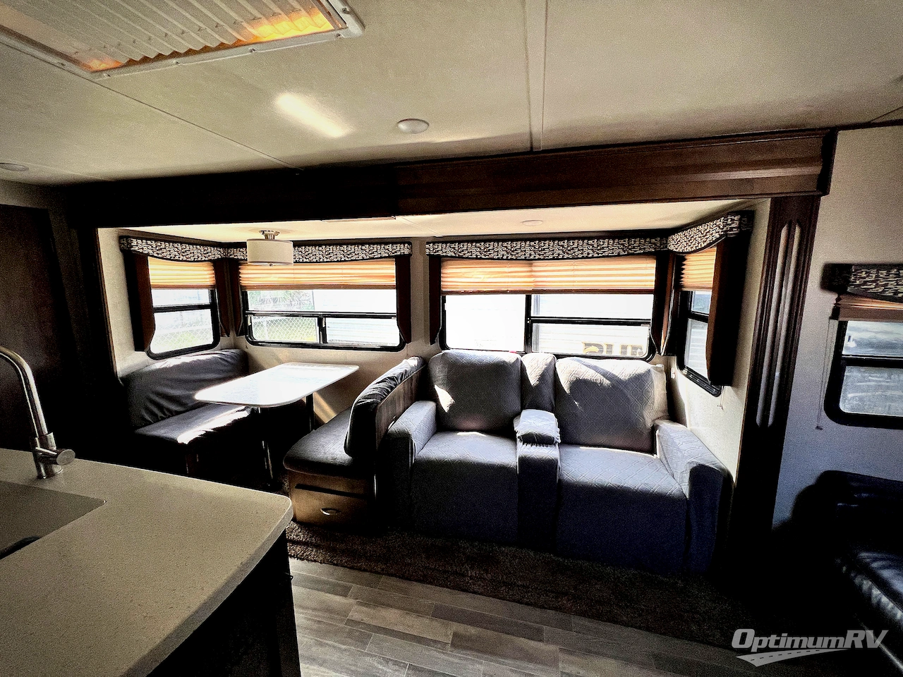2019 Dutchmen Aerolite 3153ML Photo 6