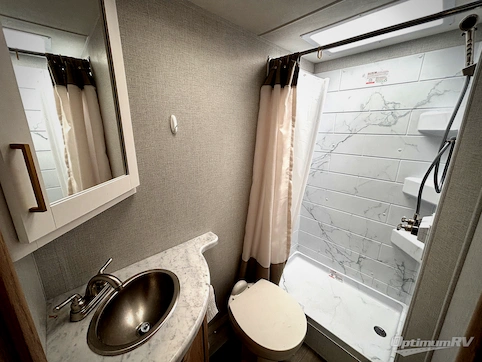 2026 Thor Four Winds 22Z RV Photo 4