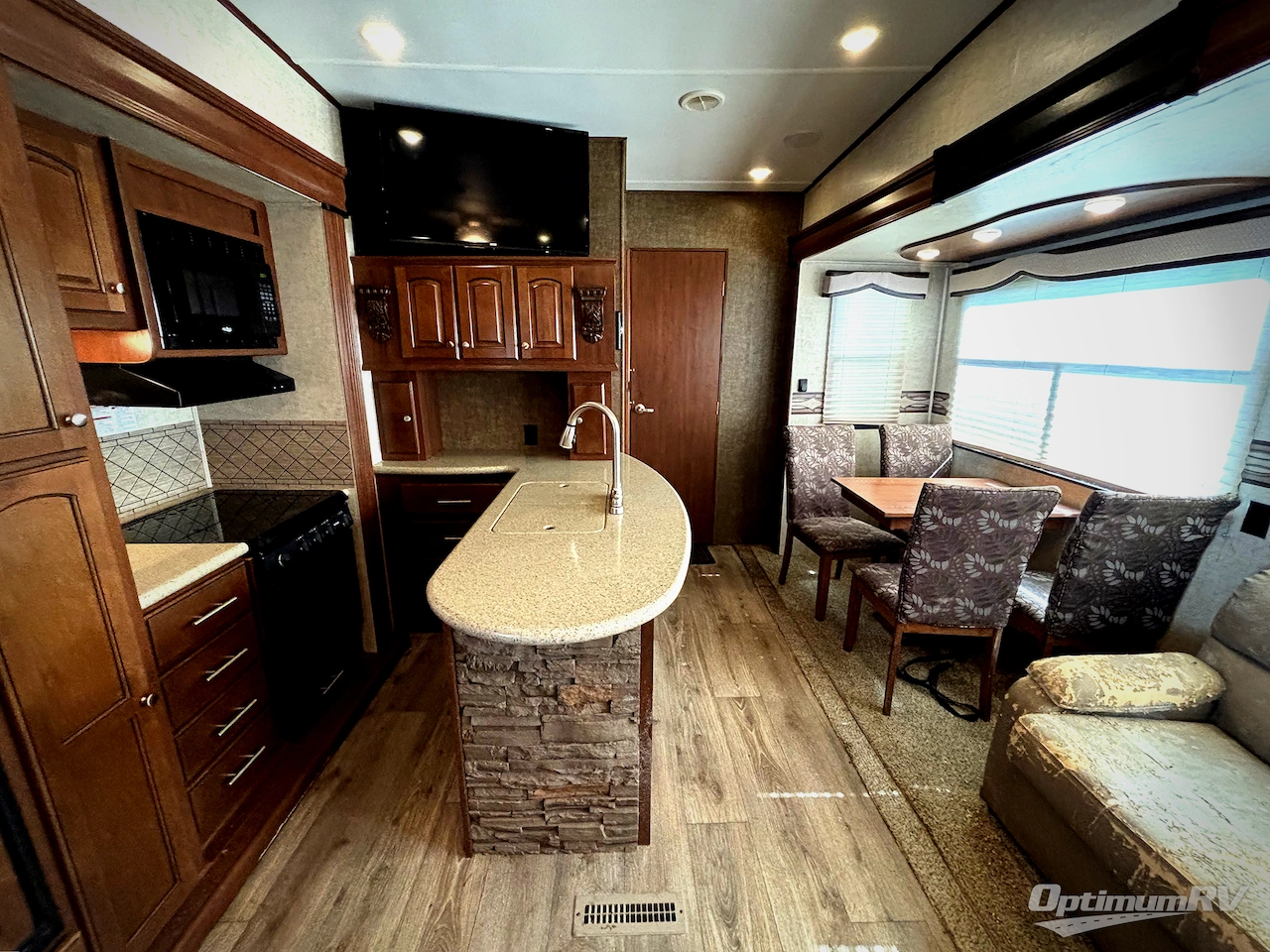 2015 Heartland ElkRidge 38RSRT Photo 3