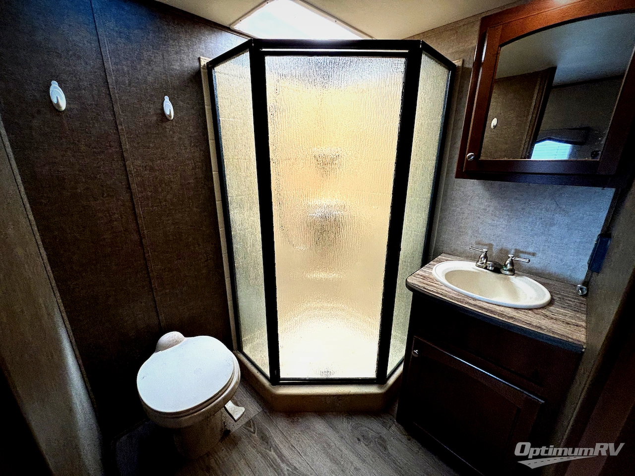 2015 Heartland ElkRidge 38RSRT Photo 10