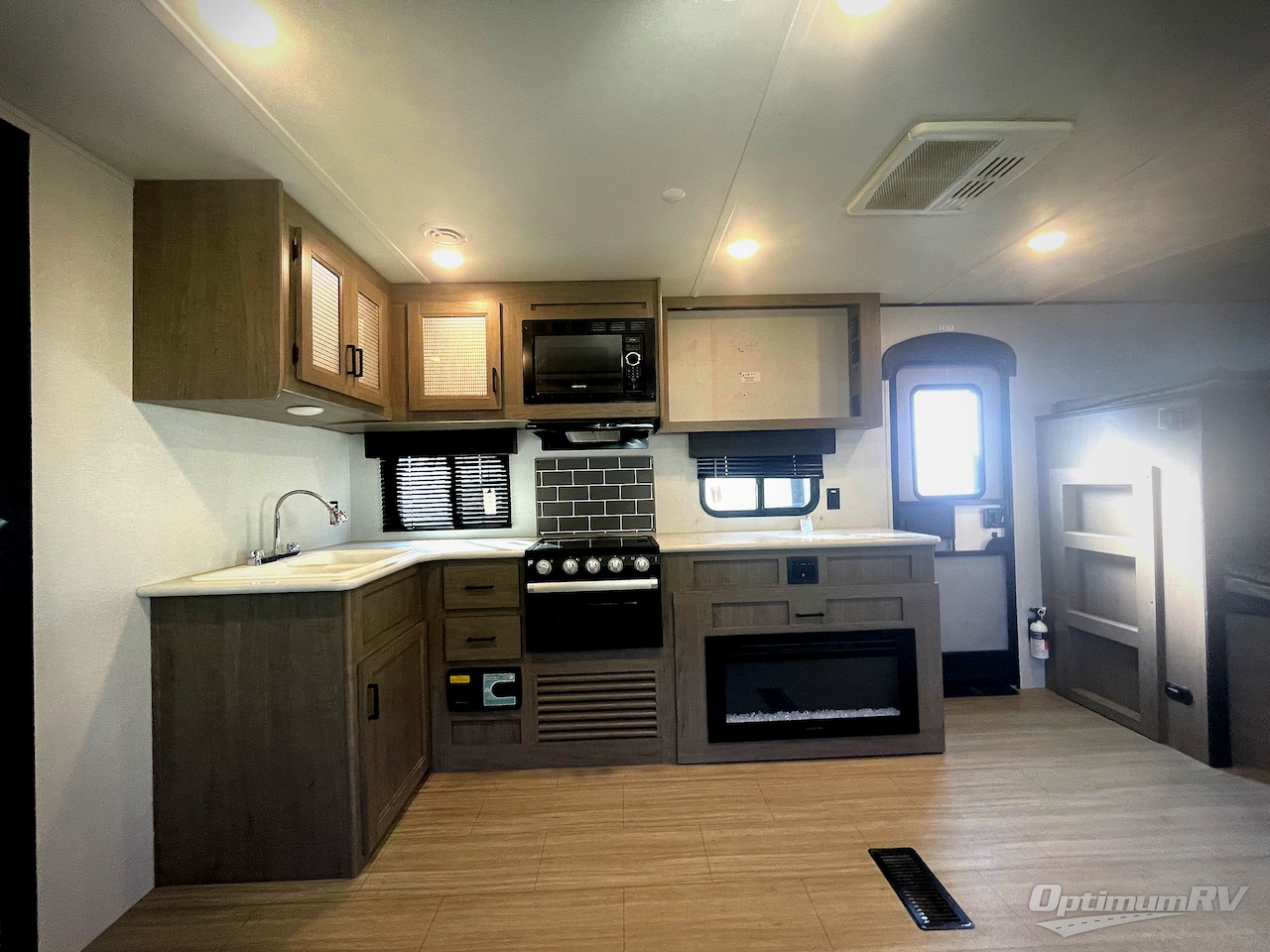 2021 Keystone Hideout 250BH Photo 8