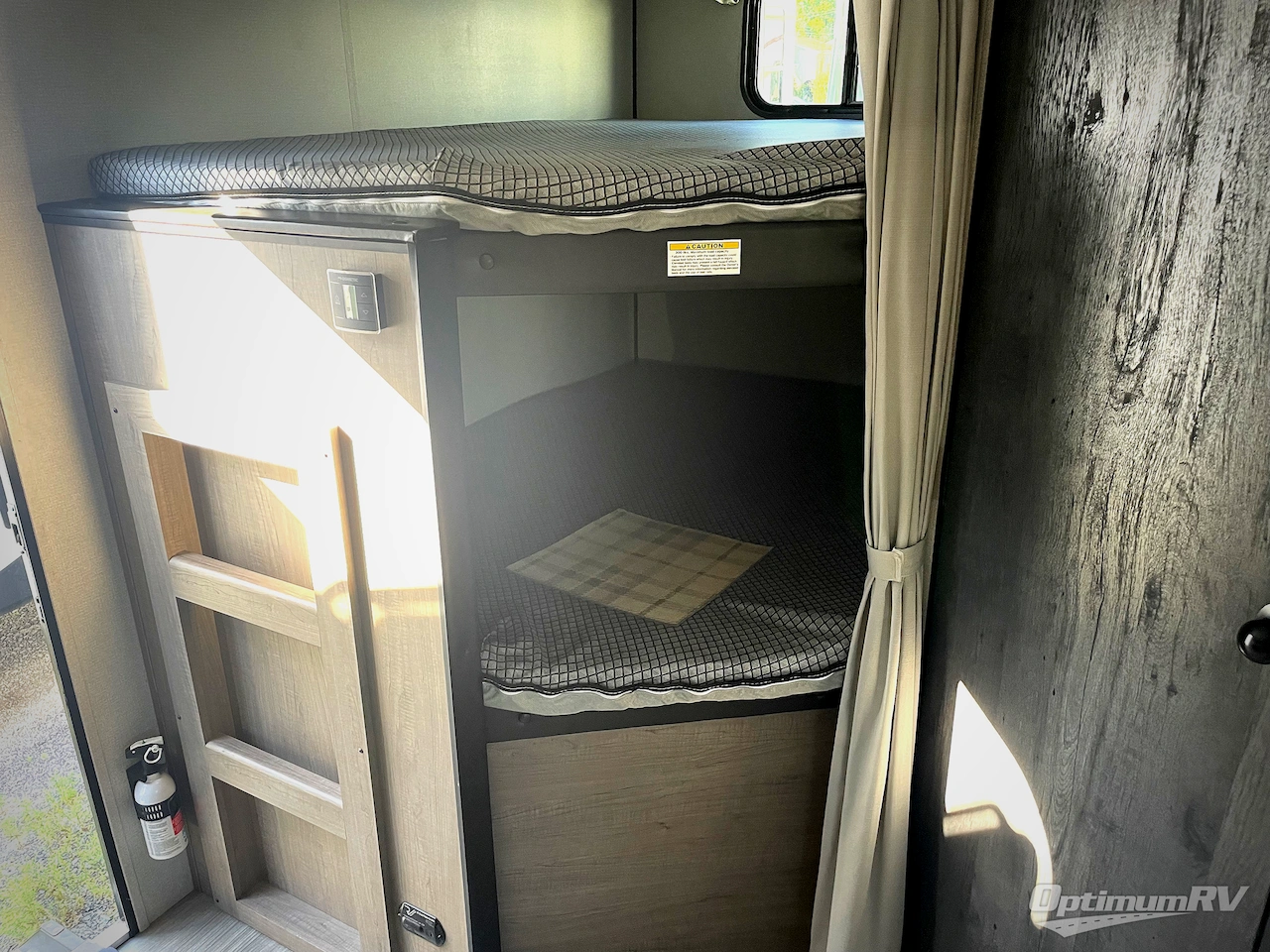 2021 Keystone Hideout 250BH Photo 6