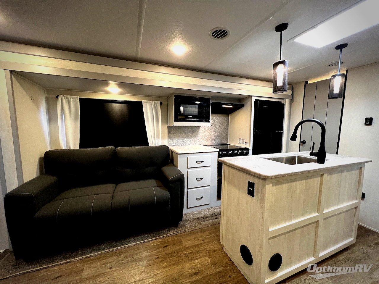 2021 Forest River Vibe 34BH Photo 11