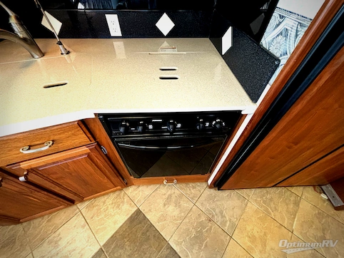 2004 American Coach Revolution 40D RV Photo 3