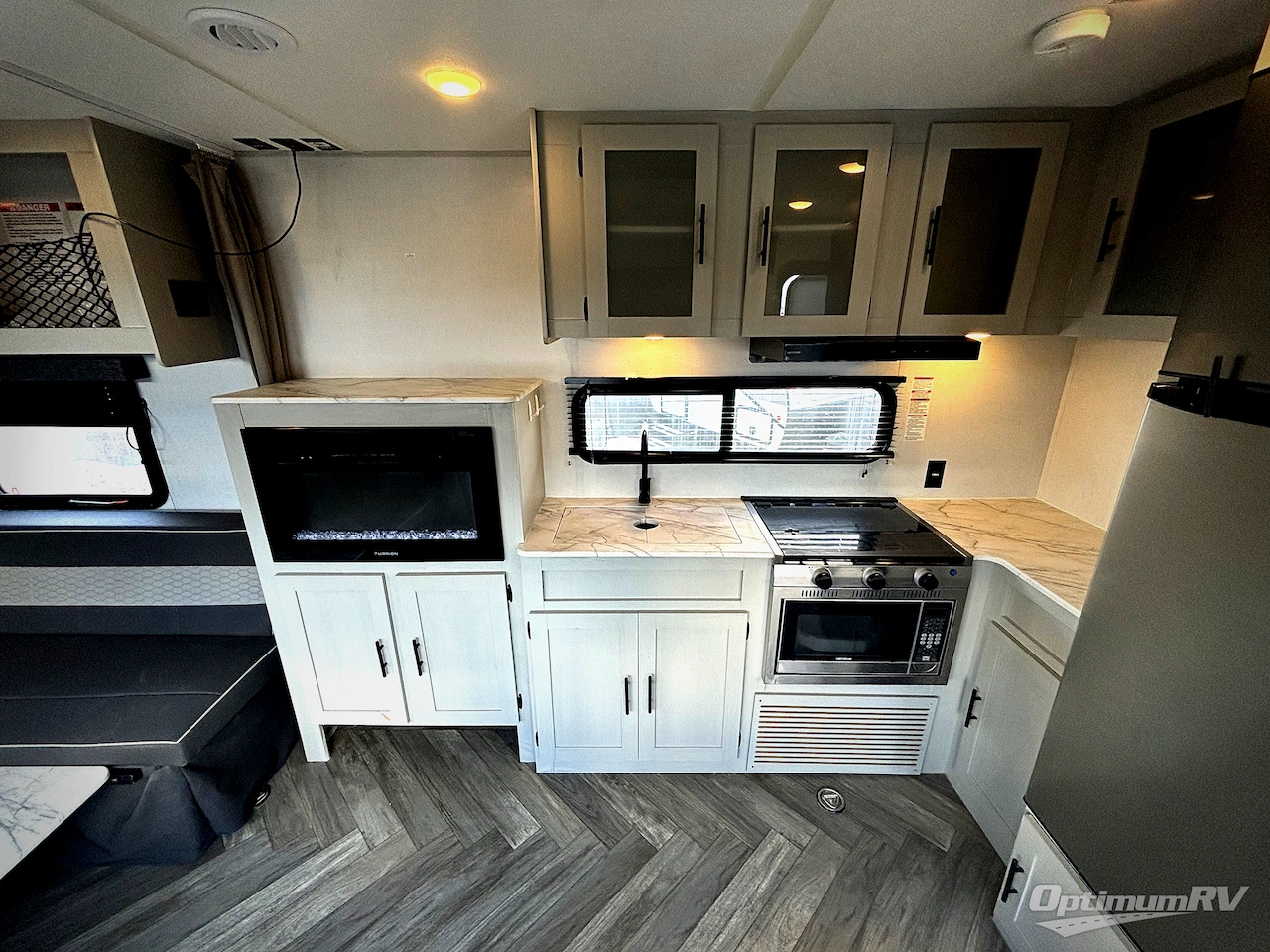 2022 Forest River Salem FSX 270RTKX Photo 7