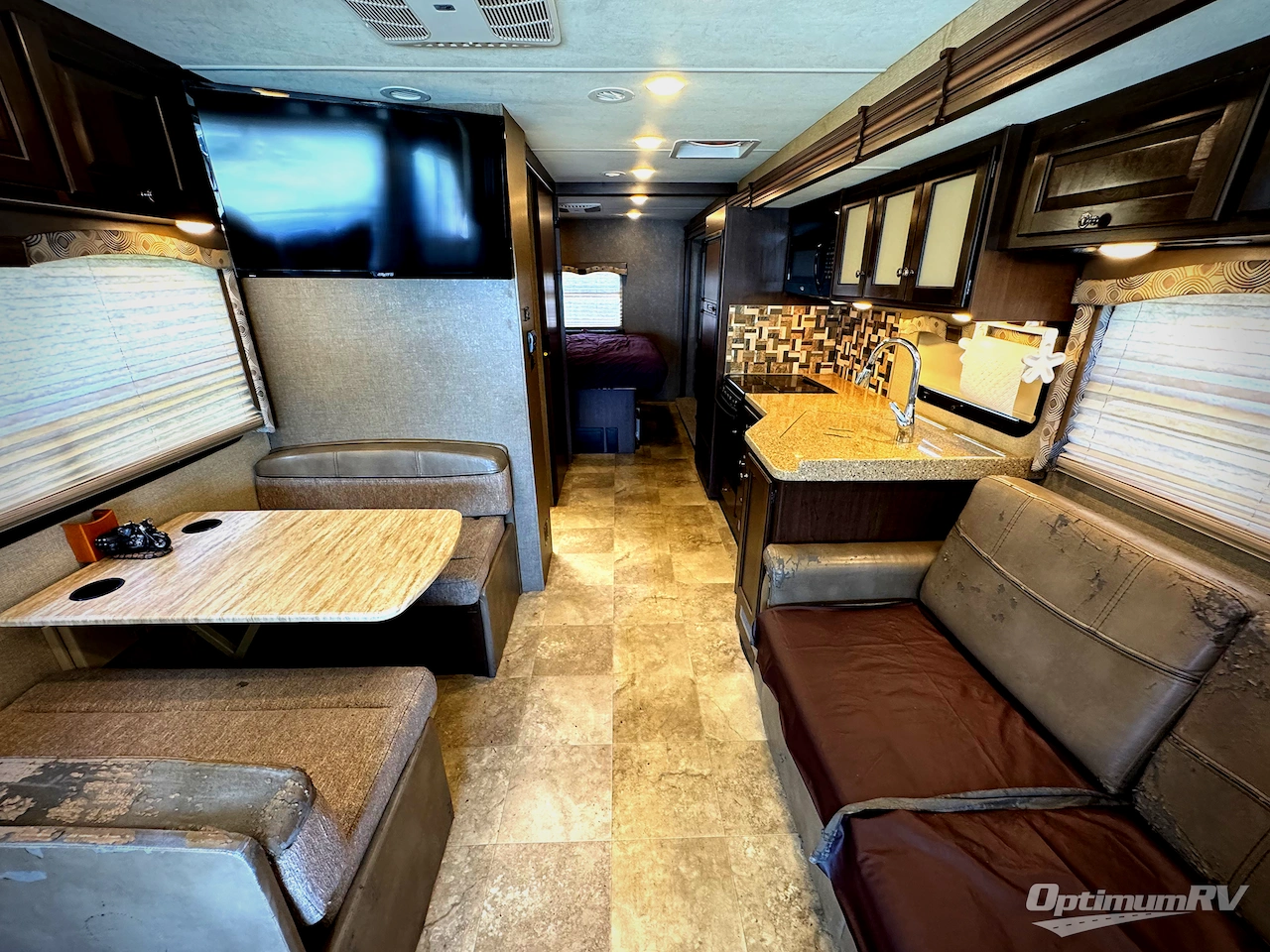 2018 Thor Windsport 29M Photo 4