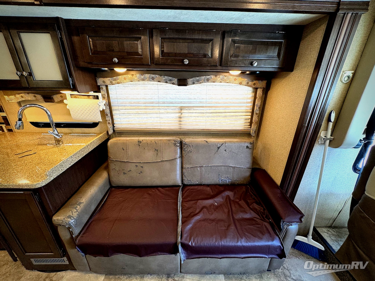 2018 Thor Windsport 29M Photo 12