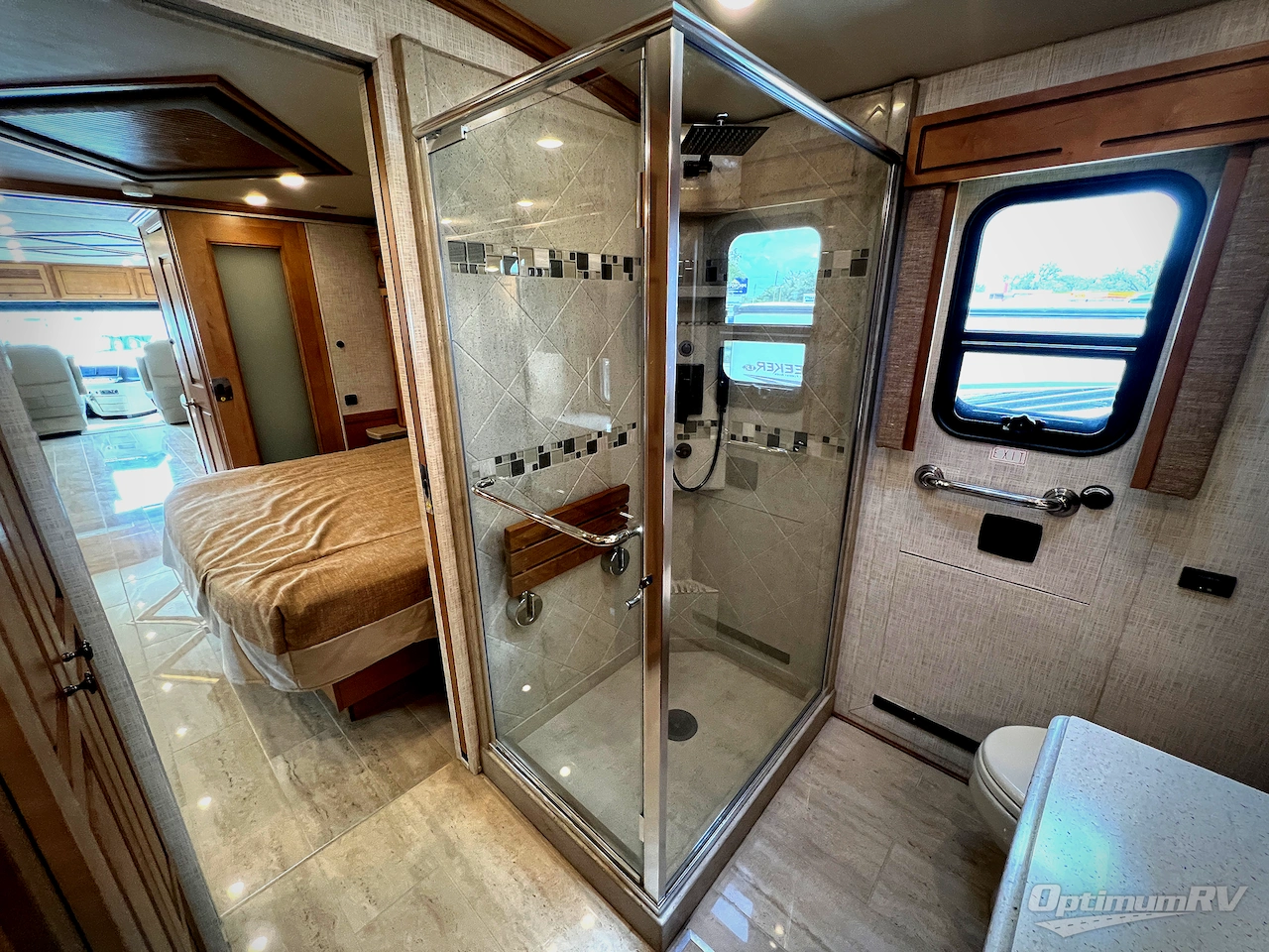 2022 Newmar Dutch Star 4081 Photo 31