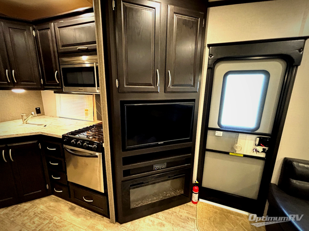 2018 KZ Durango 1500 D259RDD Photo 16