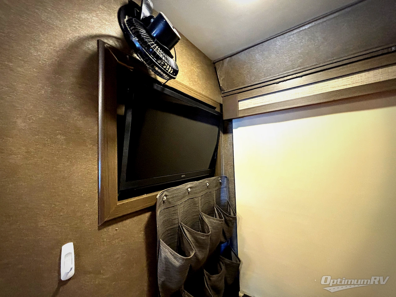 2016 Thor Gemini 23TR Photo 15