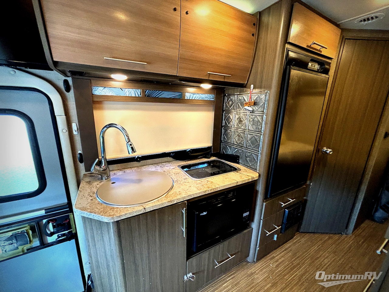 2016 Thor Gemini 23TR Photo 6