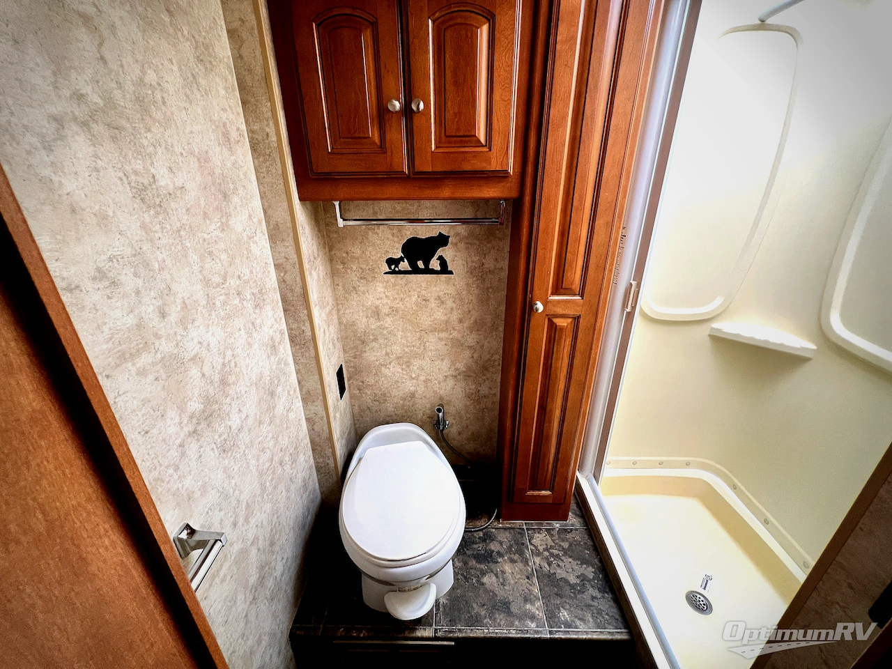2011 Winnebago Aspect 28T Photo 15
