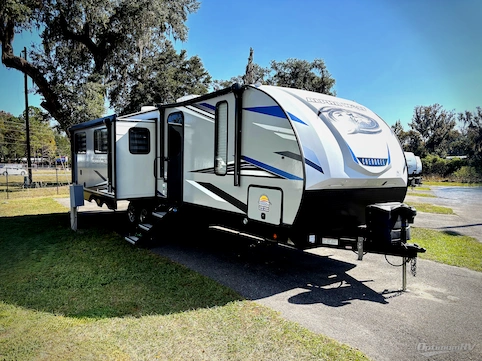 Used 2022 Forest River Cherokee Alpha Wolf 26RL-L Featured Photo