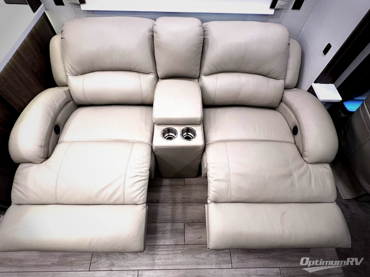 2024 Entegra Aspire 44R Photo 20