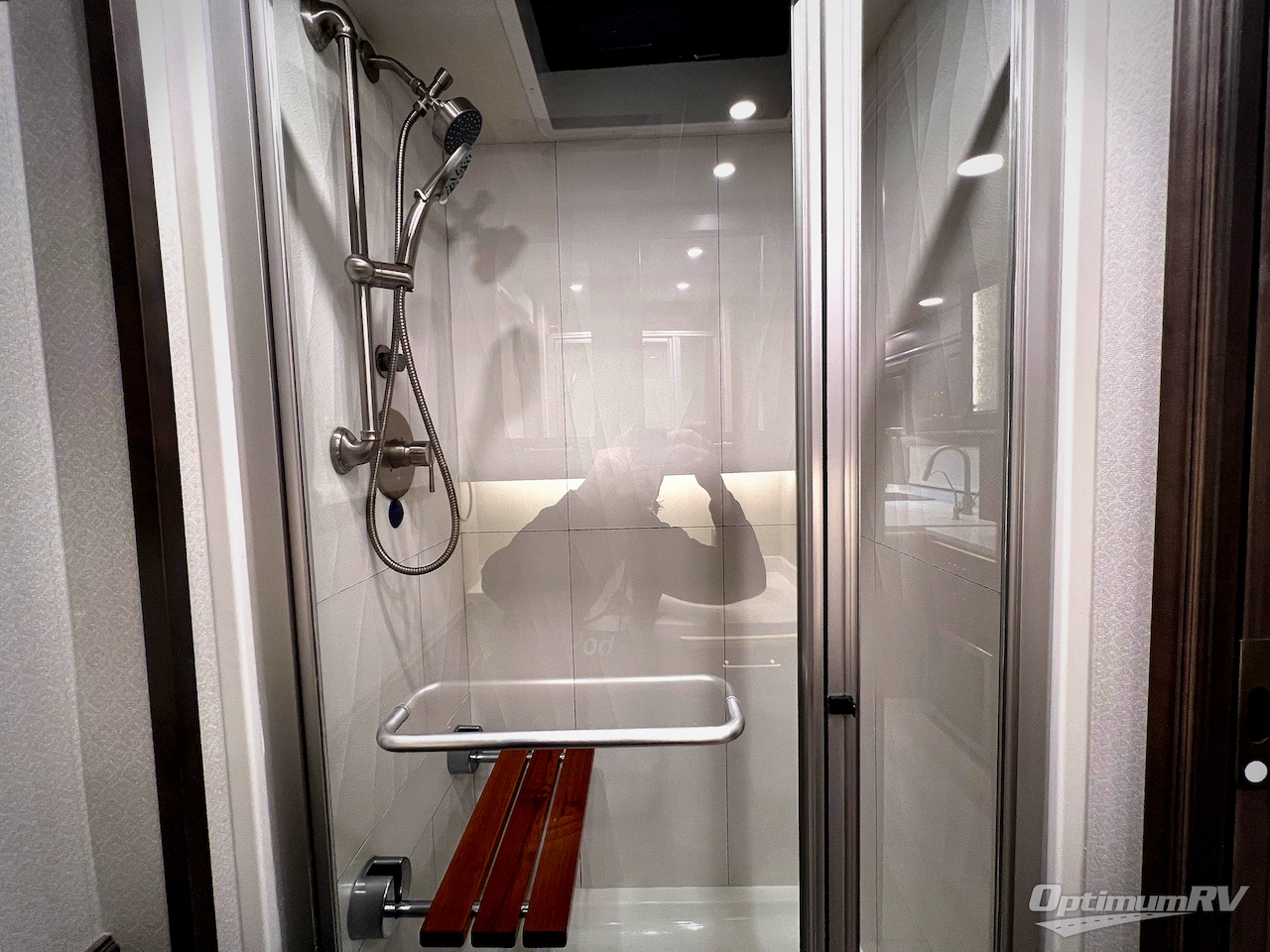 2024 Entegra Aspire 44R Photo 53