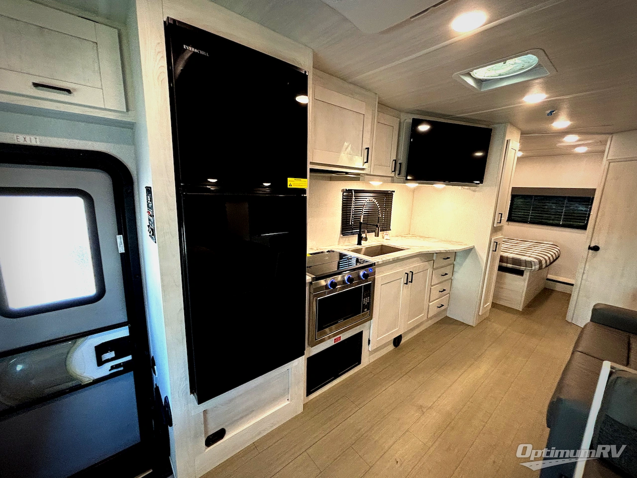 2023 East To West Entrada 2900DS Photo 10