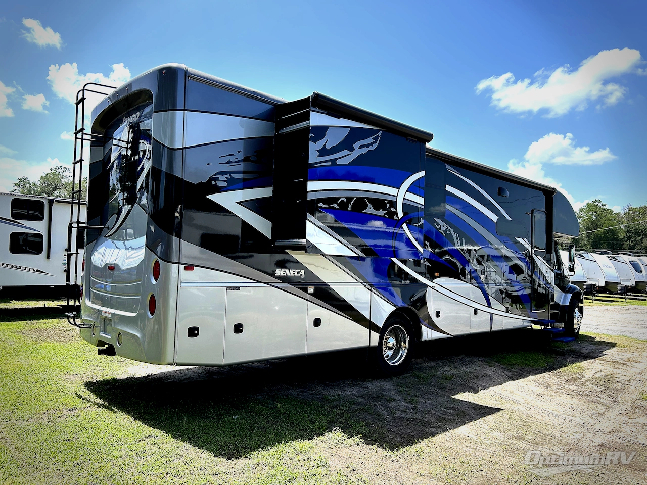 2022 Jayco Seneca Prestige 37K Photo 2