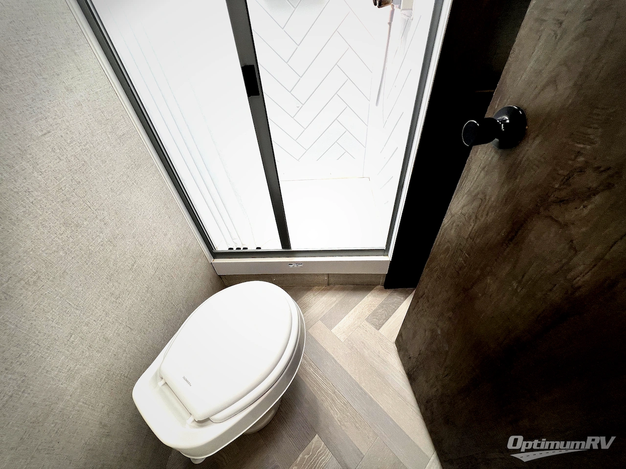 2021 Forest River Wildwood 27RE Photo 15
