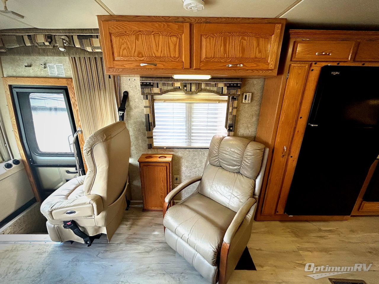 2005 Newmar Kountry Star 3907 Photo 9