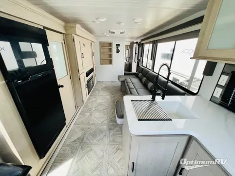 2024 Forest River Wildwood 29VIEW RV Photo 2