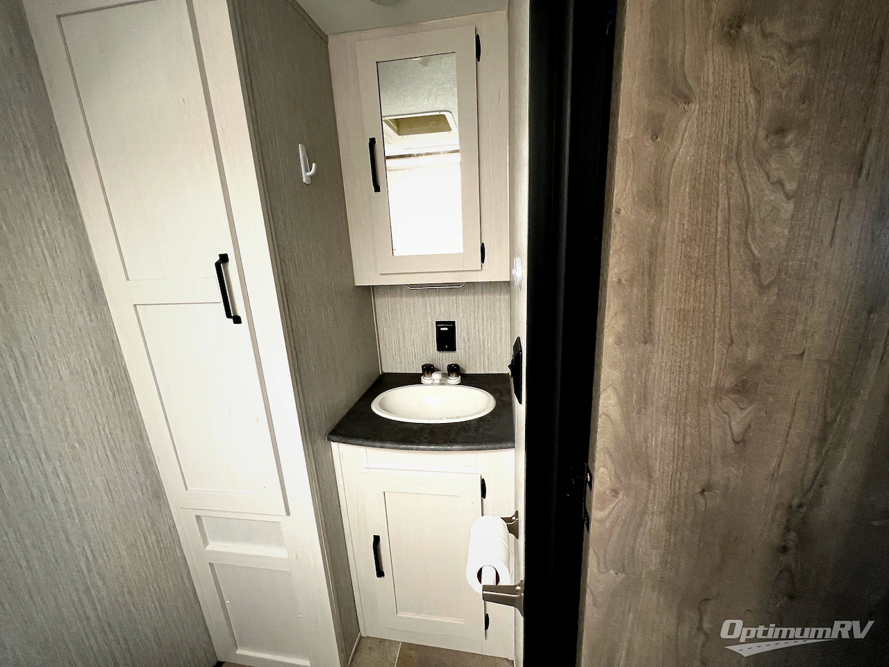 2021 Palomino Puma XLE Lite 24FBSC Photo 18