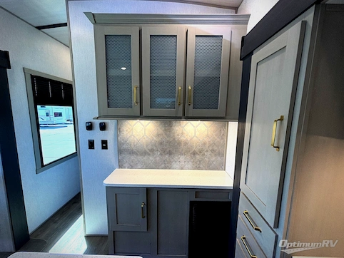 2024 Forest River Wildwood Heritage Glen 378FL RV Photo 2