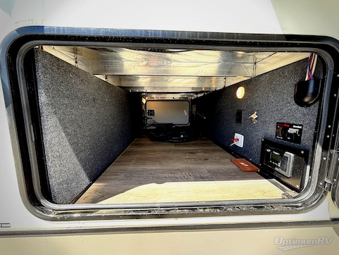 2024 Forest River Wildwood Heritage Glen 378FL RV Photo 4