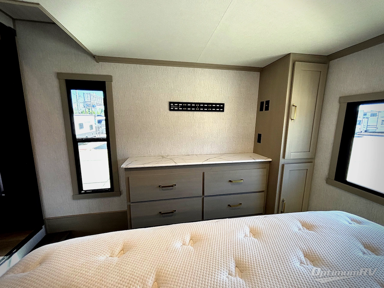 2024 Forest River Wildwood Heritage Glen 378FL Photo 23