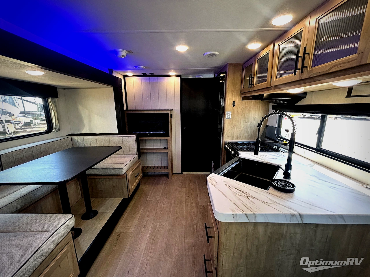 2026 Forest River Cherokee Grey Wolf 23MK Photo 4