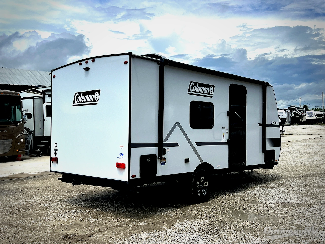 2025 Keystone Coleman Light 17RX Photo 2