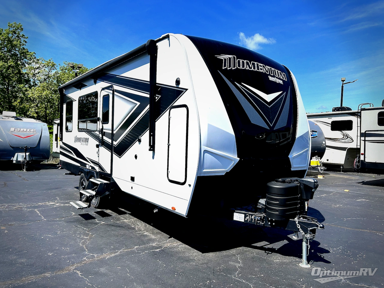 2023 Grand Design Momentum G-Class 21G Photo 1