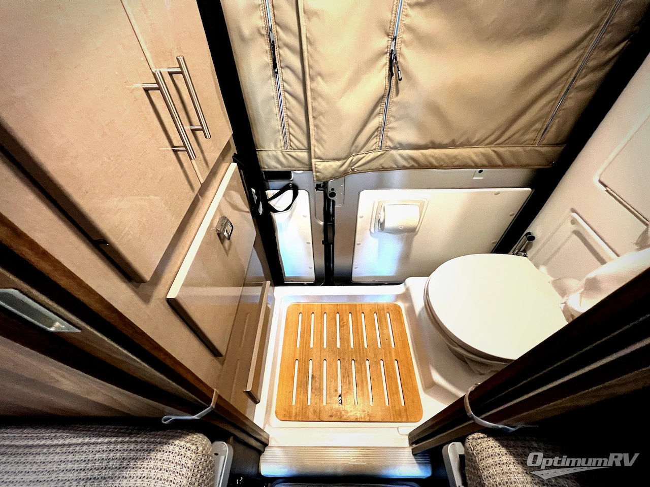 2023 Winnebago Travato 59K Photo 17