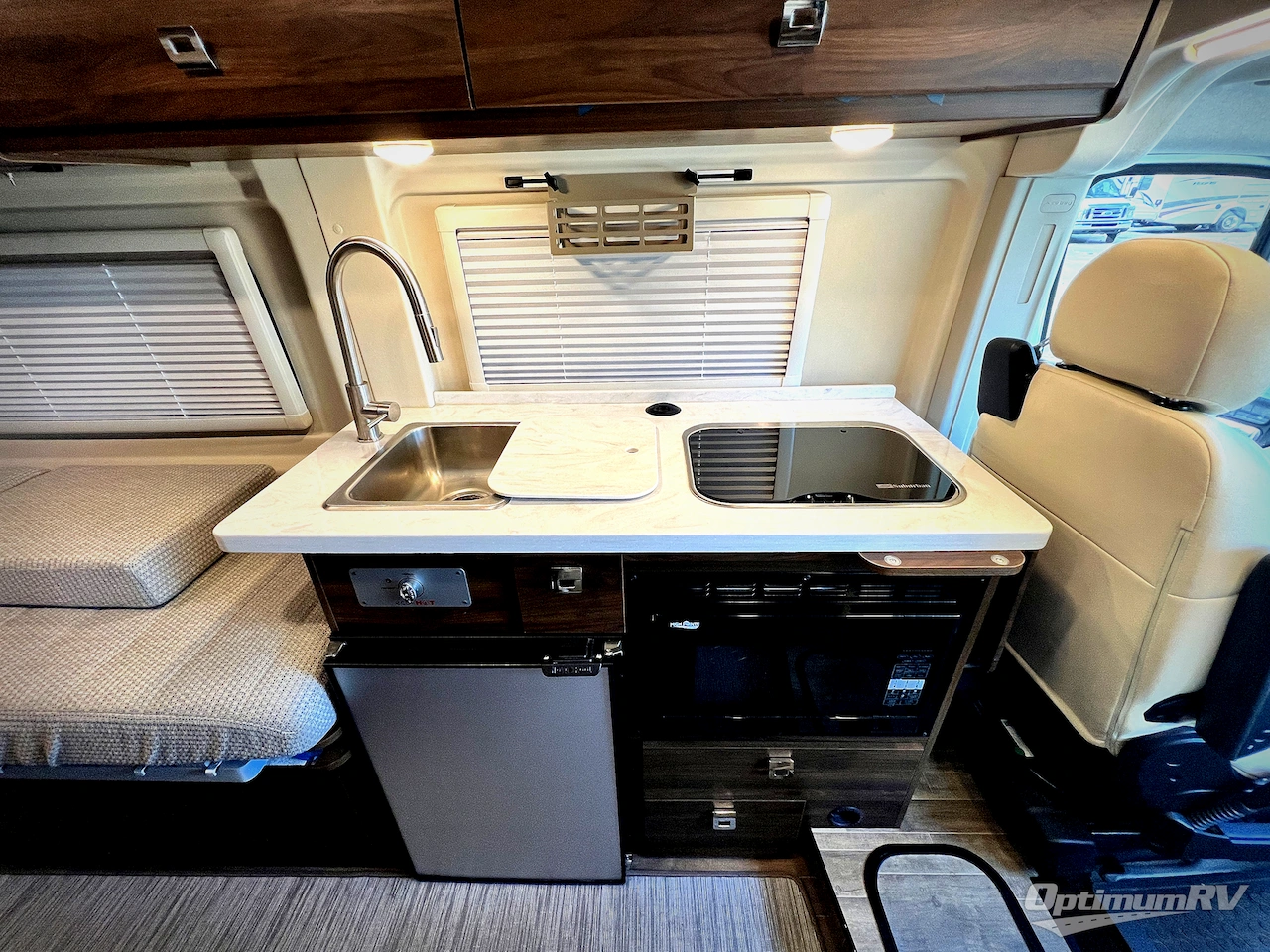2023 Winnebago Travato 59K Photo 12