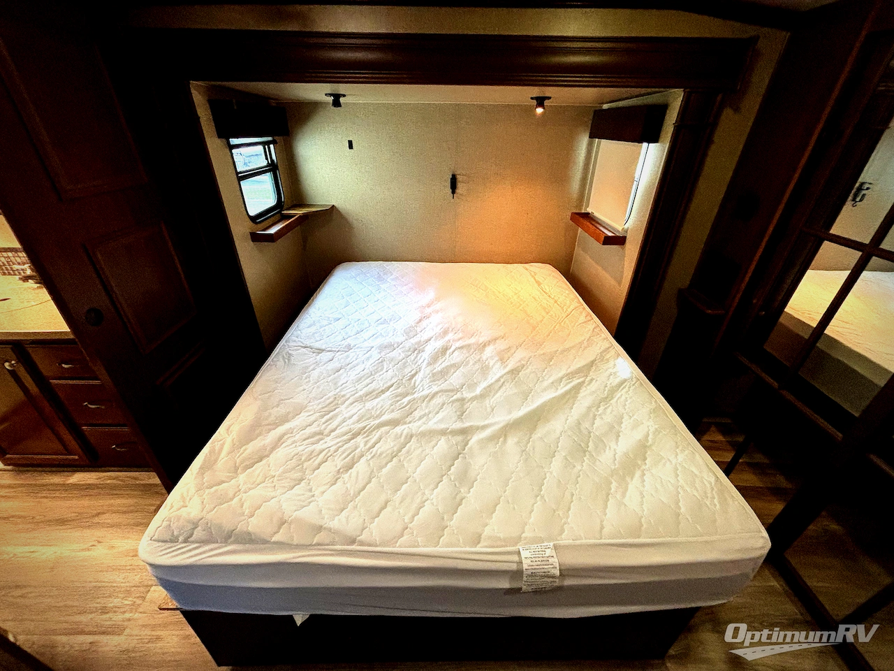 2015 Heartland Bighorn 3570RS Photo 9