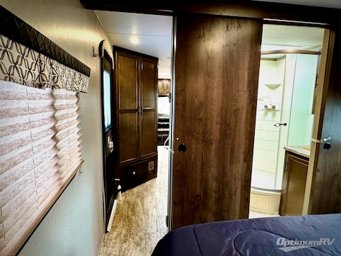 2018 KZ Connect C241RLK RV Photo 4