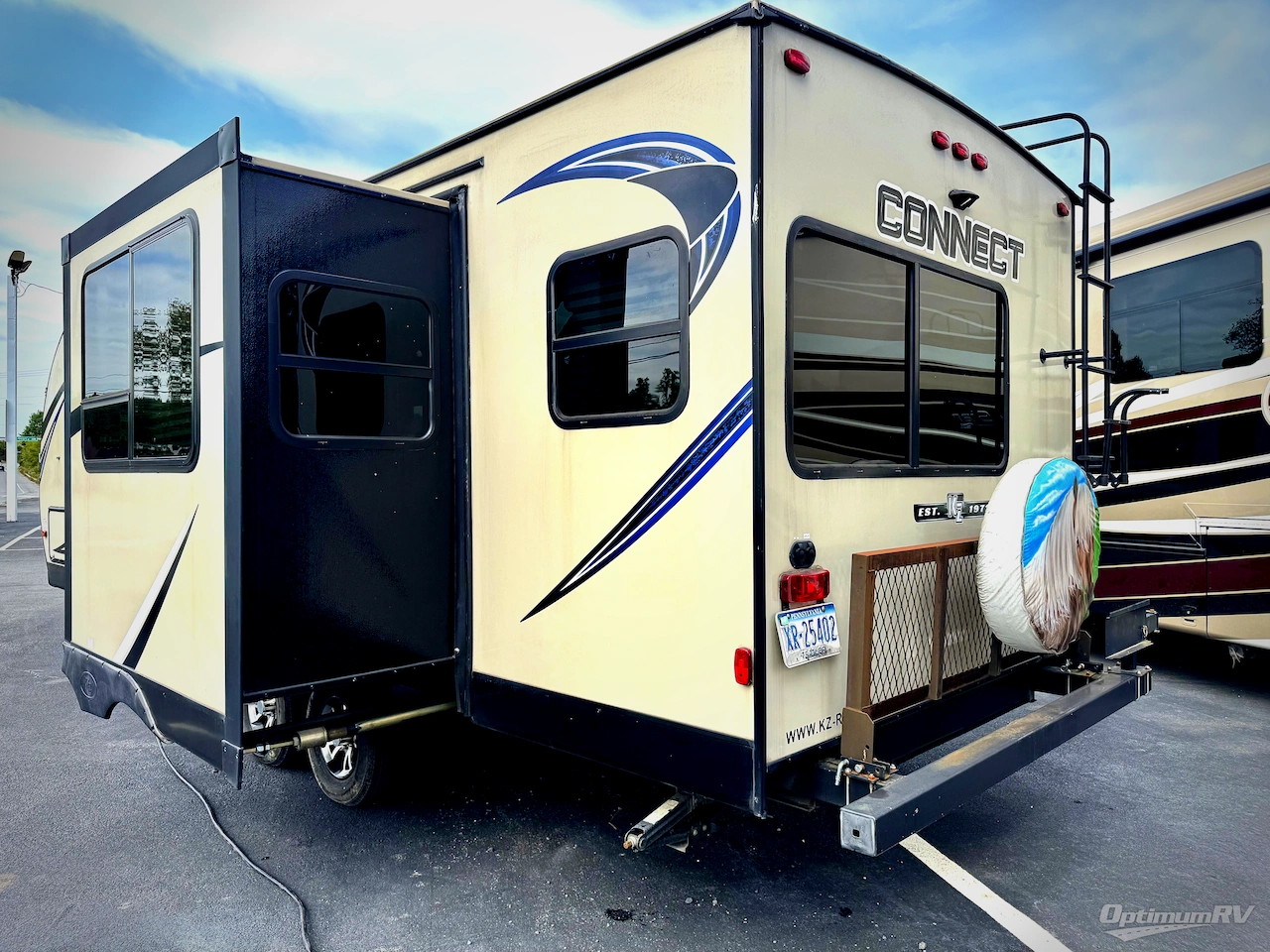 2018 KZ Connect C241RLK Photo 4