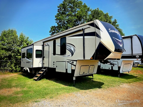 Used 2020 Forest River Sandpiper 373BH Featured Photo