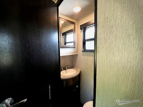2018 Heartland Cyclone 4005 RV Photo 4