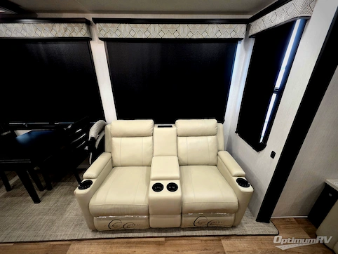 2022 Heartland Bighorn 3970FB RV Photo 2