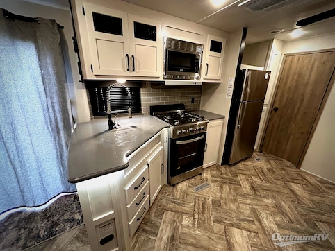 2023 Palomino Puma Destination 39DBT RV Photo 3