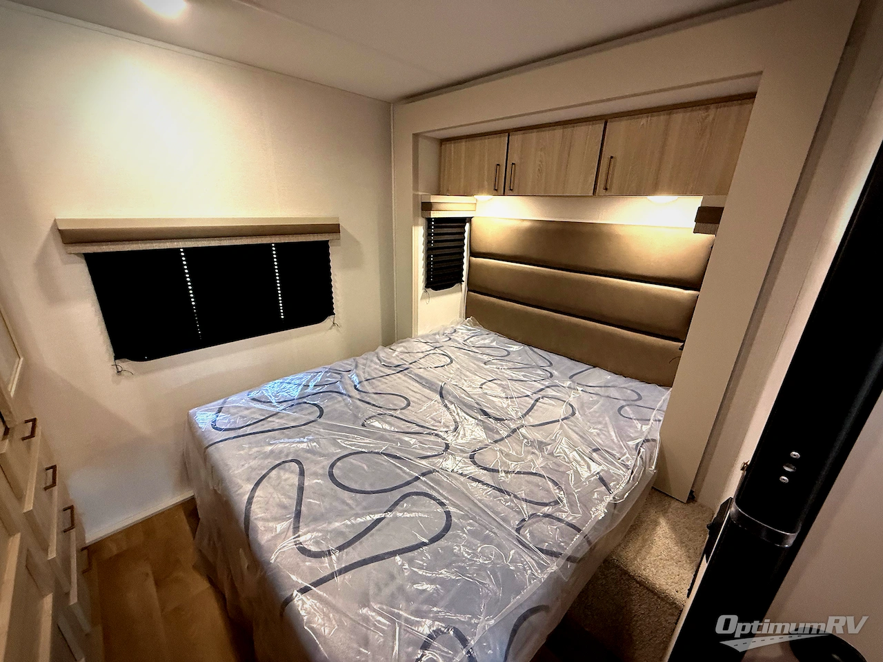 2026 East To West Entrada 2950OK Photo 17