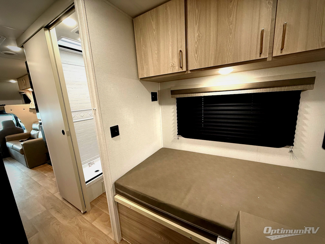 2026 East To West Entrada 2710NK Photo 19