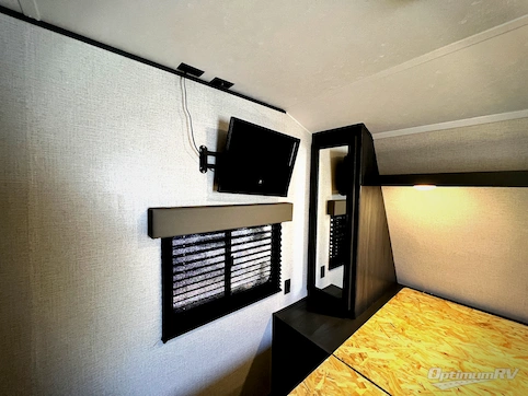 2022 Dutchmen Colorado 30BHSC RV Photo 4