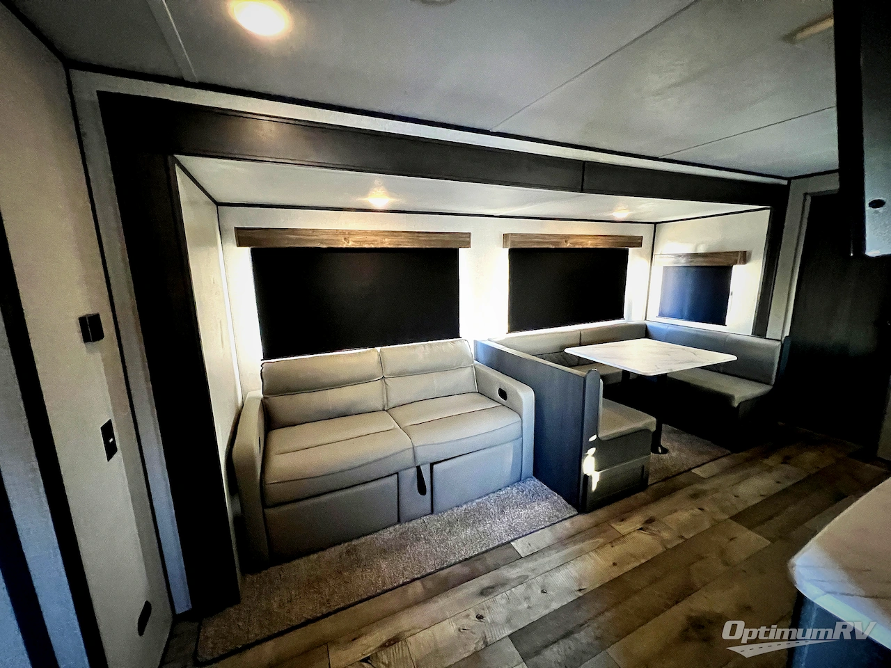 2022 Dutchmen Colorado 30BHSC Photo 5